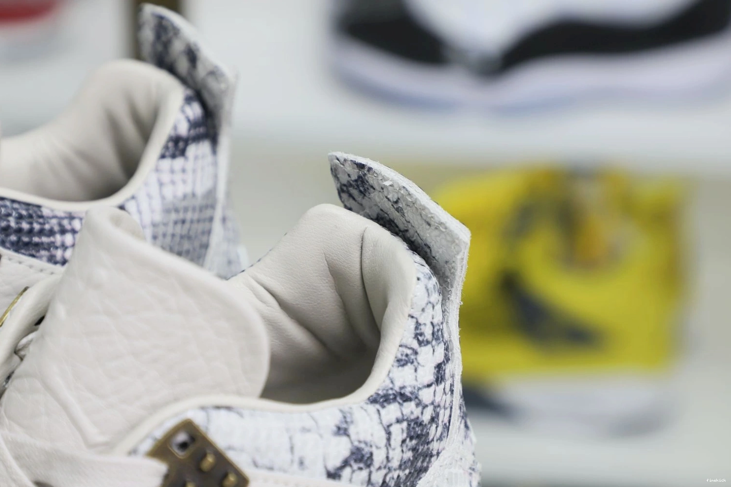 4 Jordan retro Jordan snakeskin Air 1102